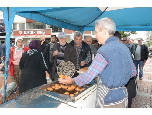 İnkişaf Derneği devlet büyüklerini unutmadı