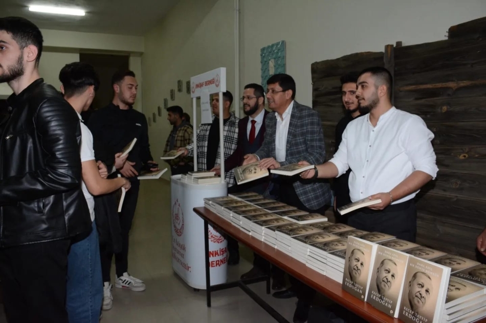 100. Yılında Yerel Yönetimler ve Liderlik Seminerimiz